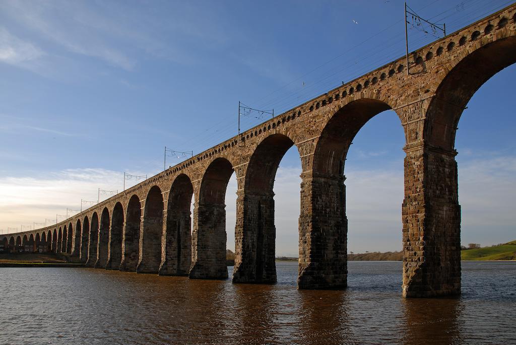 The Cobbled Yard Hotel Berwick Upon Tweed ภายนอก รูปภาพ