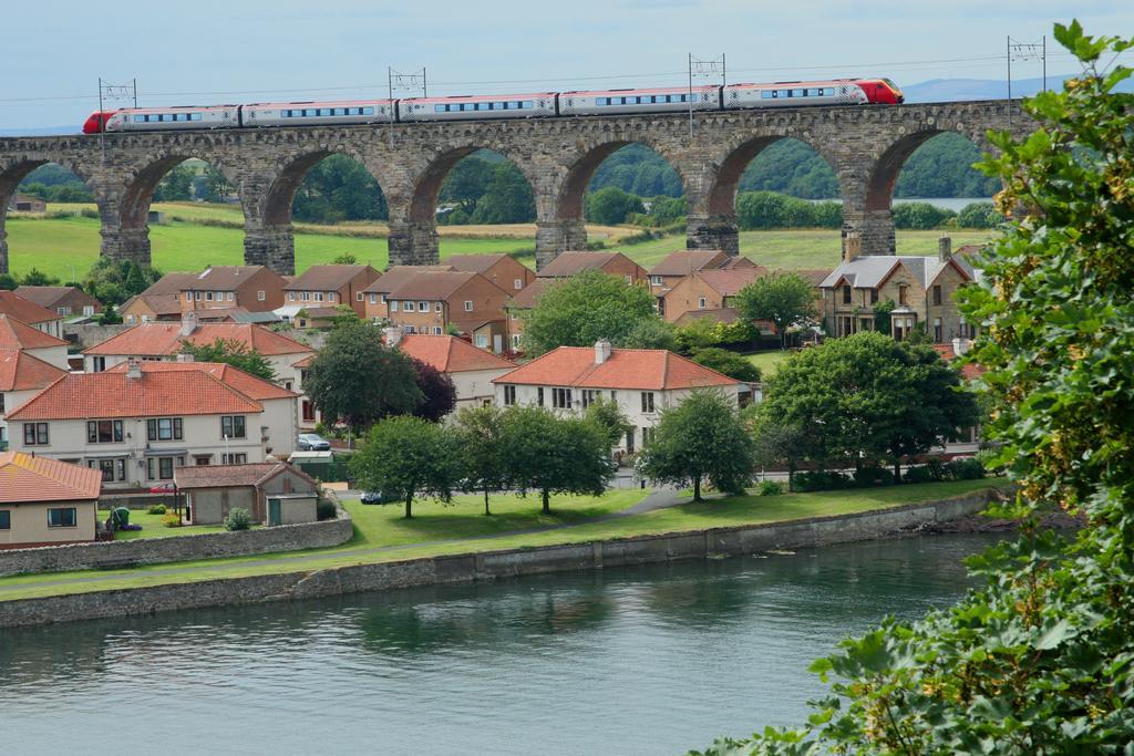 The Cobbled Yard Hotel Berwick Upon Tweed ภายนอก รูปภาพ