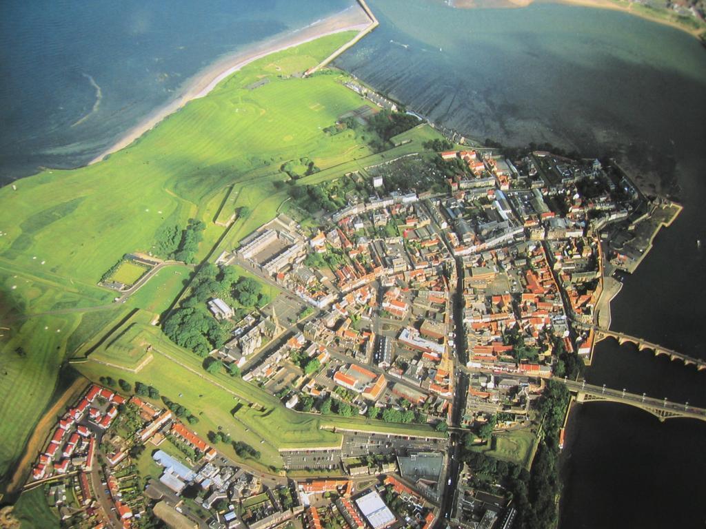 The Cobbled Yard Hotel Berwick Upon Tweed ภายนอก รูปภาพ